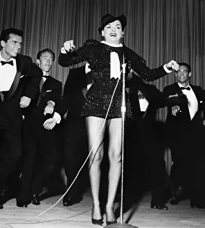 Judy Garland Performing