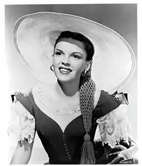 Lac0045 Prints: Judy Garland In The Pirate