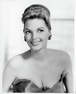 Julie London In Night Of The Quarter Moon