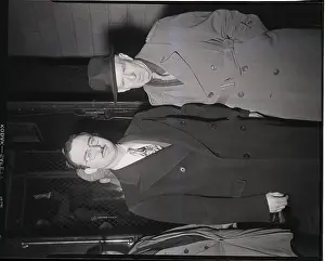 Marshal Prints: Julius Rosenberg Is Escorted To Court