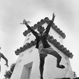 P Dali Salvador Prints: Jumping Dali