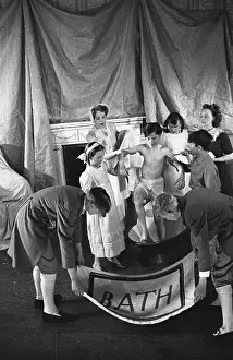 Bath Prints: Juvenile Opera