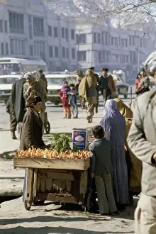 Huty35338 Prints: Kabul Street Scene