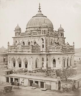Images Dated 31st July 2007: Kaiserbagh Tomb