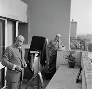 Huty25204 Prints: Karsh And Le Corbusier