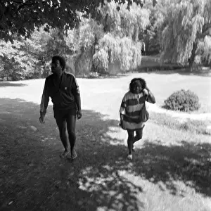 8 12 15 Ochs Prints: Kashif Portrait Session At Home In Connecticut