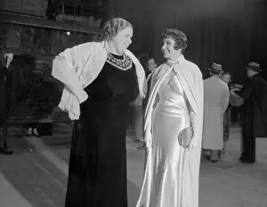 Kate Smith with Claudette Colbert