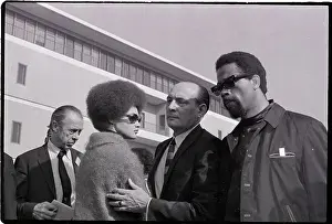 Garry Prints: Kathleen and Eldridge Cleaver with Lawyer