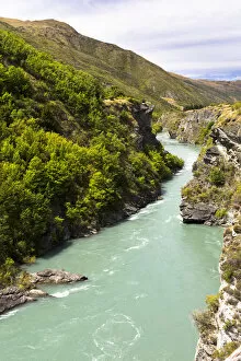 Images Dated 18th January 2013: Kawarau River, Gibbston, Otago Region, New Zealand