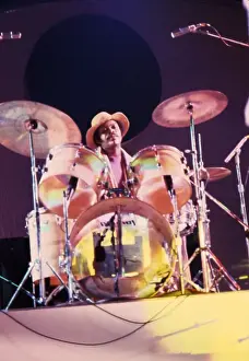 8 6 15 Ochs Prints: KC And The Sunshine Band Performing