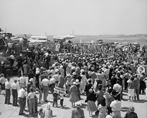 Huty26156 Prints: Kennedy Supporters At LAX