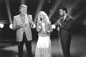 Kenny Rogers, James Ingram and Kim Carnes Performing What About Me on Solid Gold