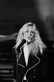Kim Carnes Plays American Bandstand