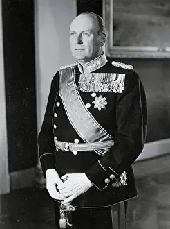 Olav V Prints: King Olaf Holding a Sword