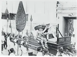 Siam Prints: King Prachatipok Helping Son onto Platform
