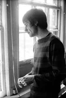 Acr07164017 2 8 13 Prints: The Kinks In Their Hotel Room
