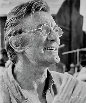 Huty33498 Prints: Kirk Douglas in There Was A Crooked Man