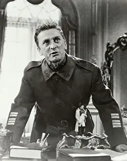Kirk Douglas Wearing Military Uniform in Paths To Glory