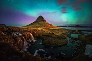 Images Dated 2nd April 2016: kirkjufell and aurora borealis