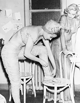 Kismet Showgirls With Zipper