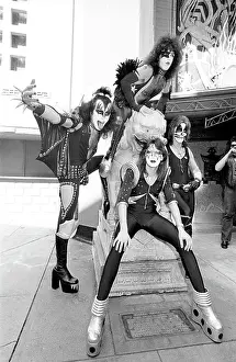 Kiss At Grauman's Cninese Theatre