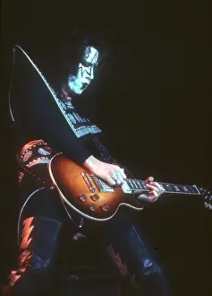 Kiss Performing