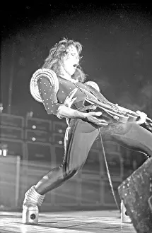 Kiss Performing