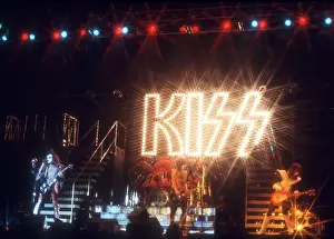 Kiss Performing