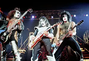 Kiss Performing