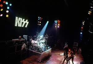 Kiss Performing