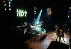 Kiss Performing