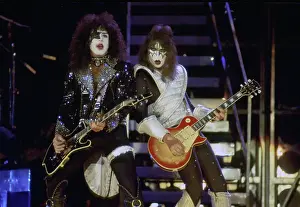 Kiss Performing