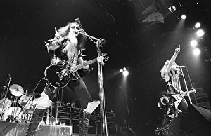 Kiss Performing
