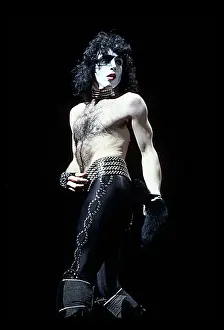 Kiss Performing