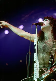 Kiss Performing