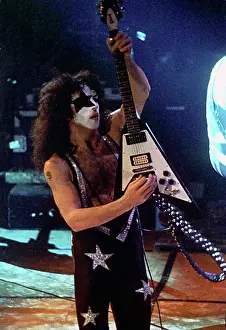 Kiss Performing
