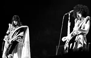Kiss Performing