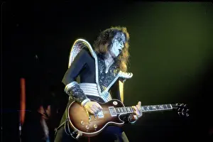 Kiss Performing