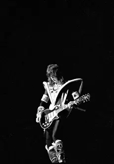 Kiss Performing