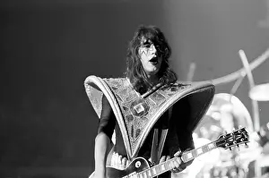 Kiss Performing