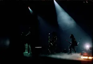 Kiss Performing