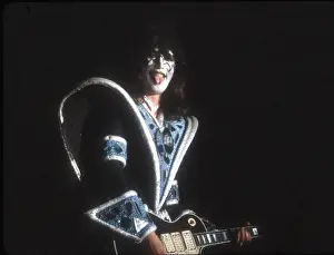 Kiss Performing