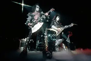 Prints of CIRCA 1977: Members of the rock and roll band Kiss perform onstage in circa 1977. (Photo by Michael Ochs Archives/Getty Images) Icons Unmasked: Kiss Performing