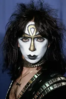 Prints of CIRCA 1983: Guitarist Vinnie Vincent of the rock and roll band Kiss poses for a portrait in circa 1983. (Photo by Michael Ochs Archives/Getty Images) Icons Unmasked: Kiss Performing