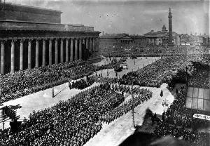 Lancashire Gallery: Kitchener Inspects