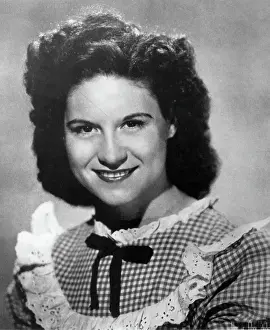 Kitty Wells Portrait
