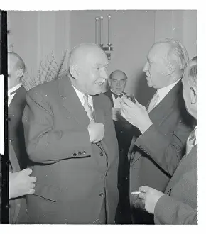 Bonn Prints: Konrad Adenauer Speaking with Walter Freitag