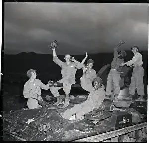Screaming Prints: Korean War Soldiers Rejoice At Armistice