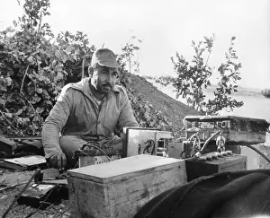 Iraq Prints: Kurdish Operator Mans Wireless Equipment