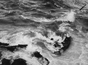 Wave Collection: Kyle Prince Wreck In Sea